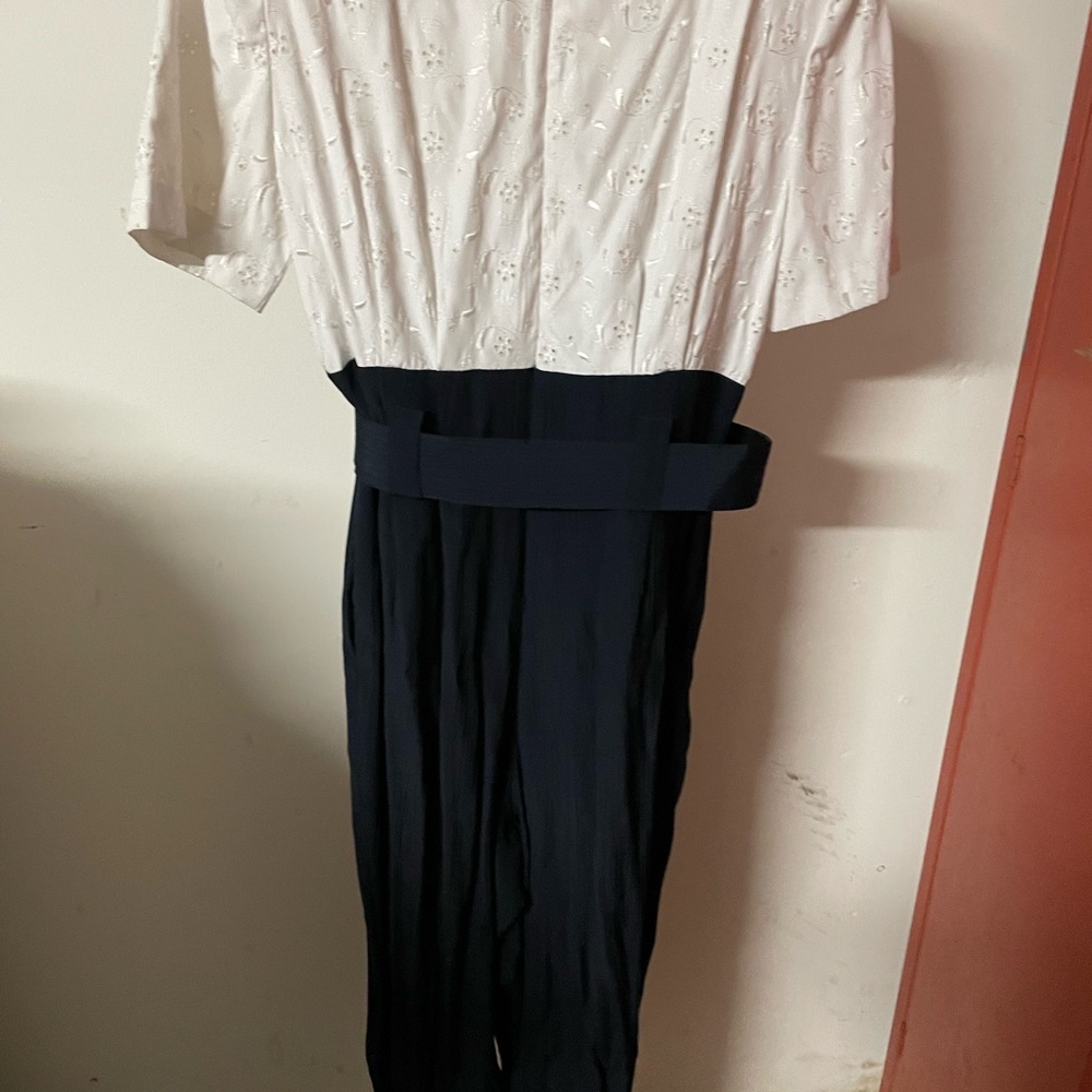 Jumpsuit - Picture 3 of 5